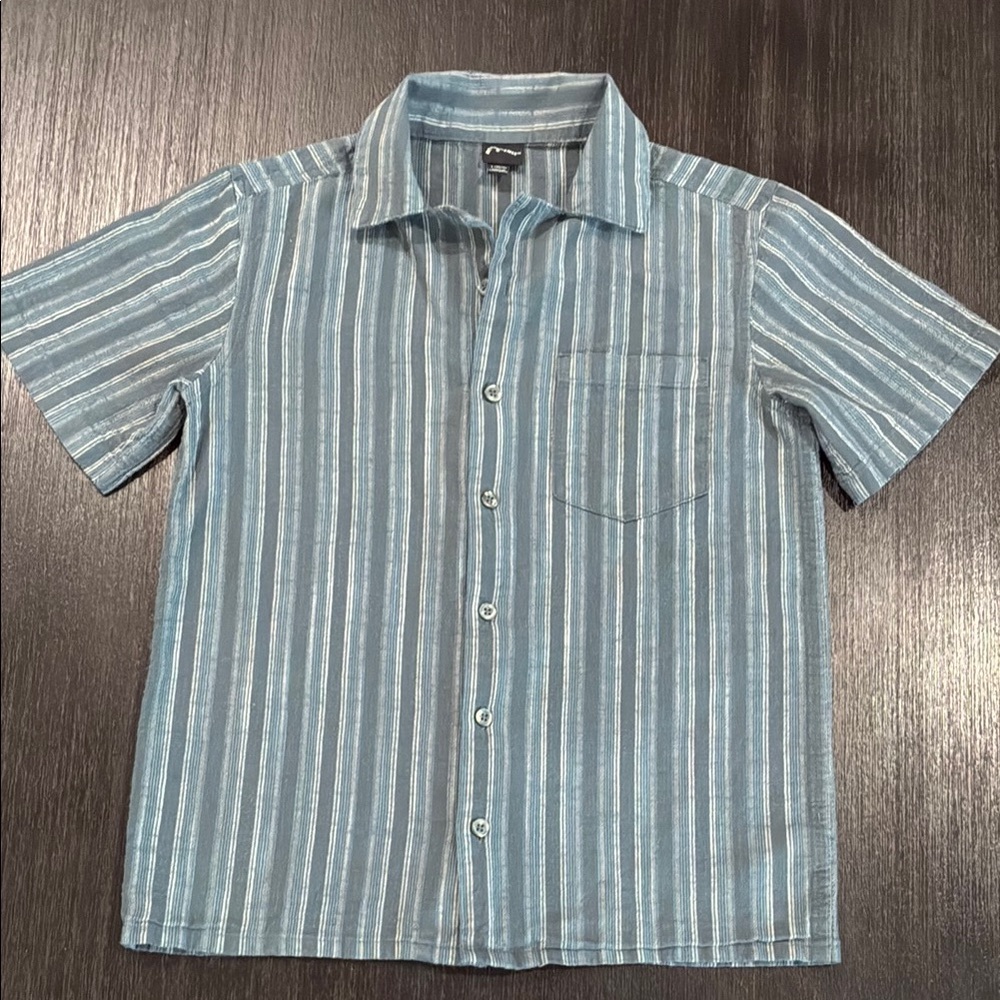 art class Boys’ Blue and White Striped Button Down Shirt